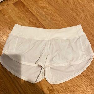 Lululemon Short Speed Up Low Rise 2.5”